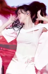 Kim Chaewon 김채원 [Le Sserafim] - Chaewon 260425 MBC