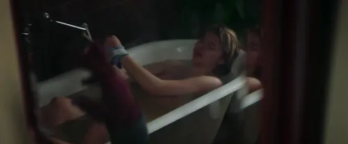 Chloë Grace Moretz - Chloe Greta