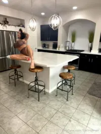 Joslyn James - Source