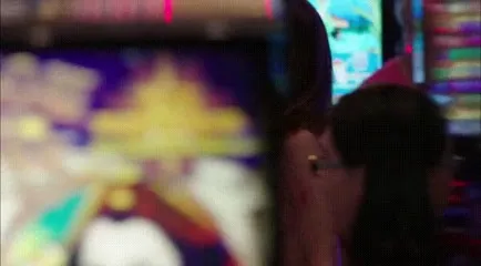 Kristen Wiig - Video