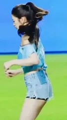 An Yujin 안유진 | YUJIN - Video #195137