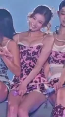 Minatozaki Sana (TWICE) - Video #186632