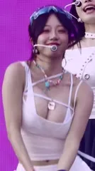 Jeewon - Video