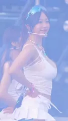Jeewon - Video