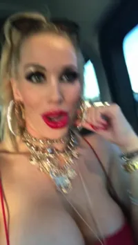 Rebecca More / Rebecca Moore - Video