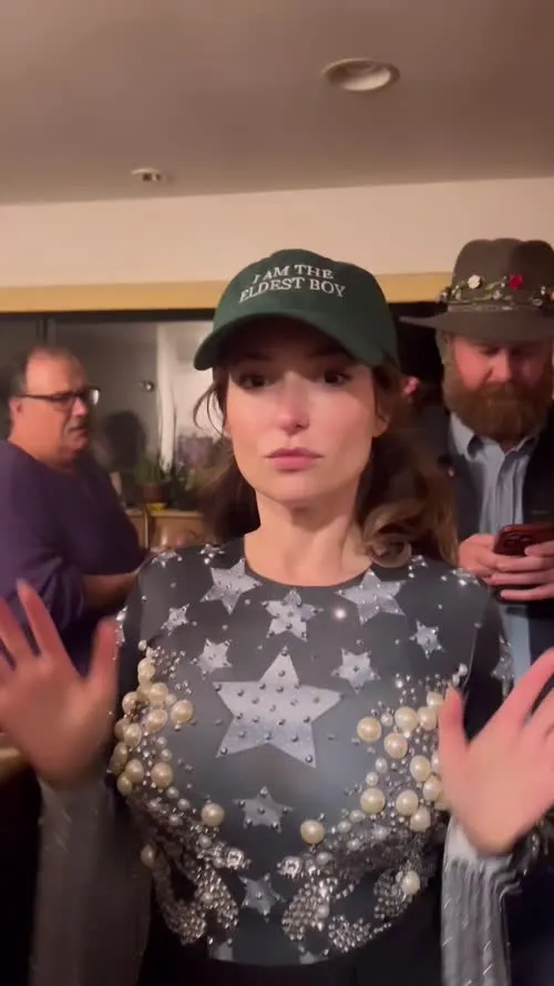 Milana Vayntrub - Video