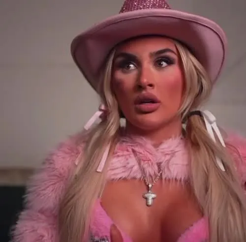 Tiffany Stratton - Video #242783