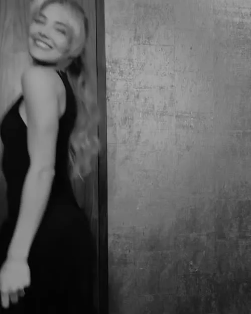 Ali larter - Video #120290