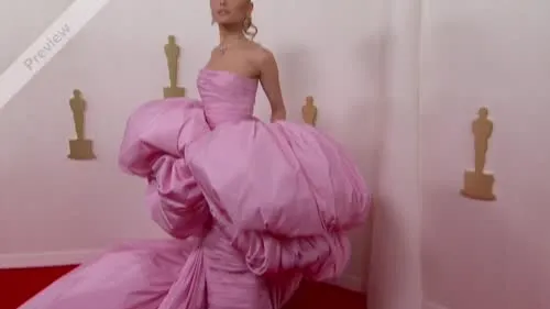 Ariana Grande - Video
