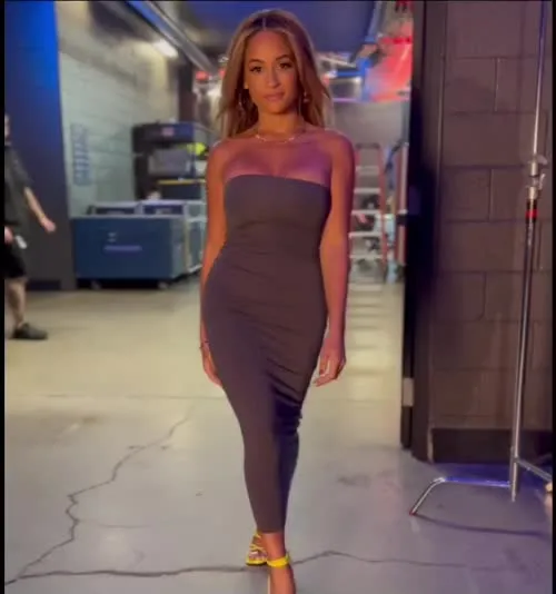 Kayla Braxton - Video