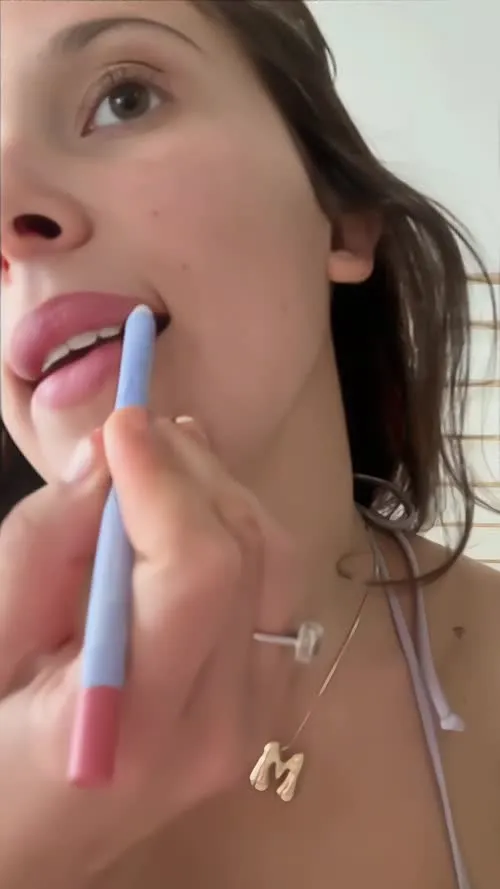 Millie Bobby Brown - Video