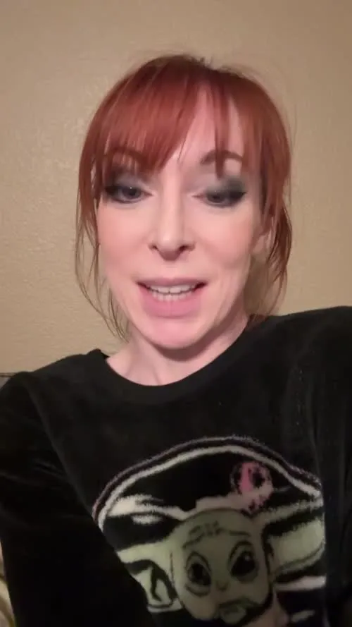Lisa Foiles - Video #131642