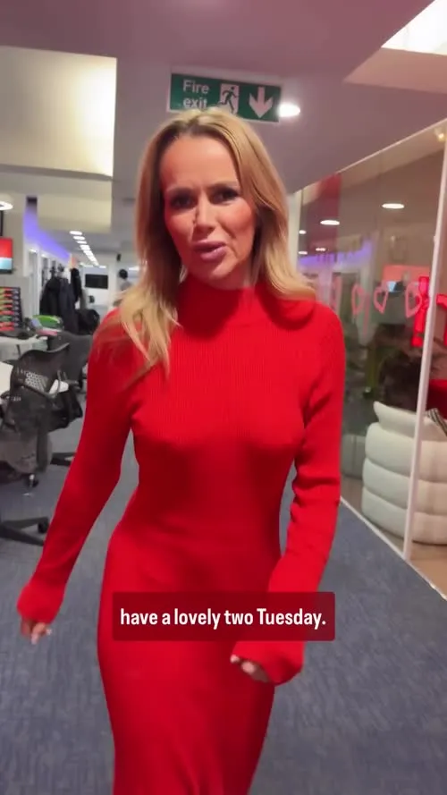 Amanda Holden - Video