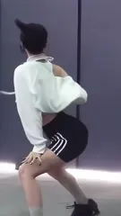 Kim Chaewon 김채원 [Le Sserafim] - Video