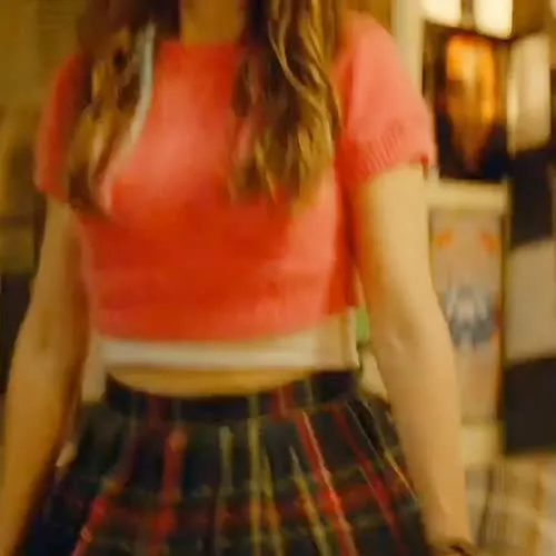 Alison Brie - Video