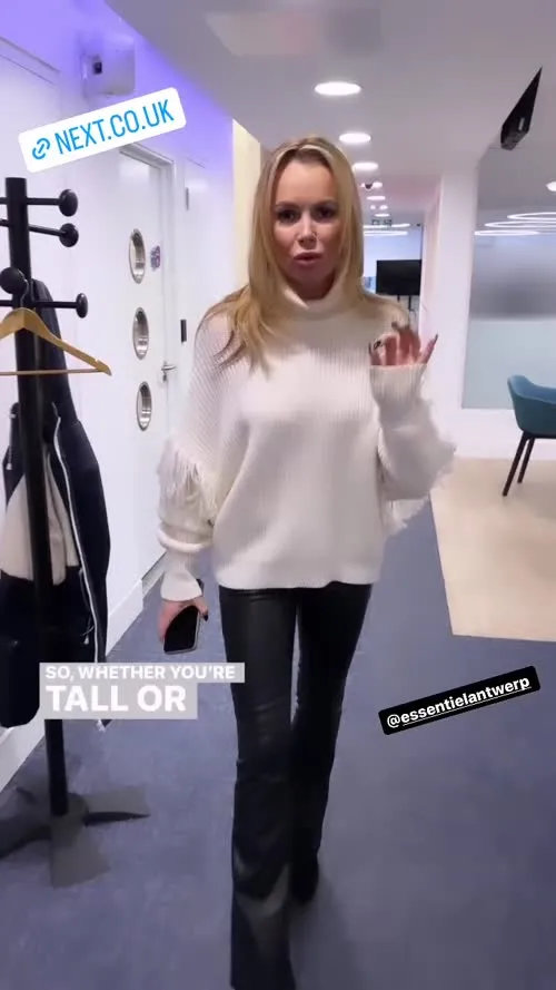 Amanda Holden - Video #320166