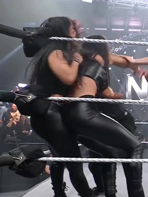 Roxanne Perez/Rok-C - WWE NXT - Video