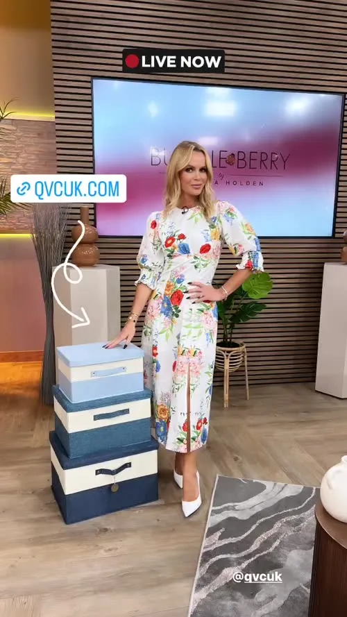 Amanda Holden - Video dashinit