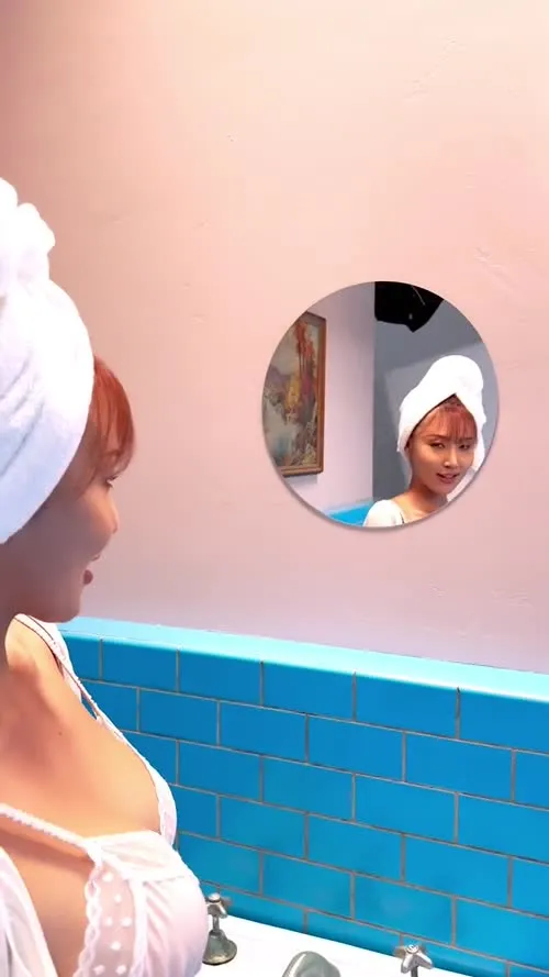 HWASA - Video