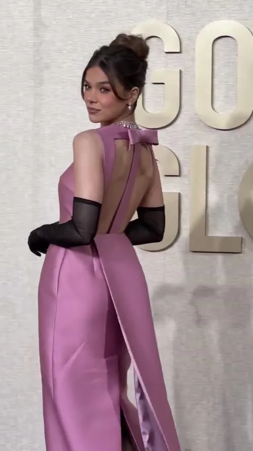 Hailee Steinfeld - Video