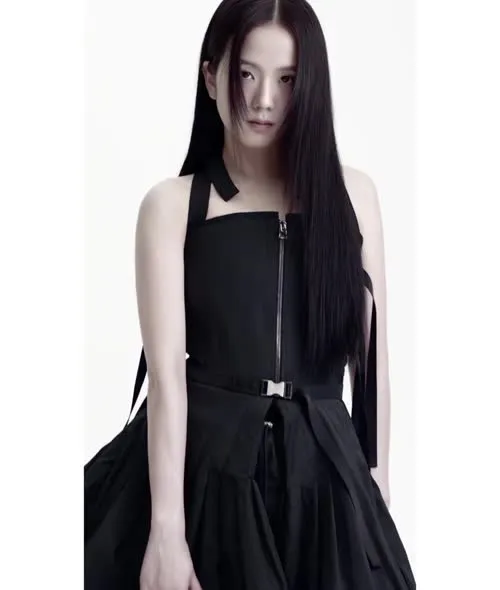 Jisoo  || - BLΛƆKPIИK ( BLACKPINK ) - Video