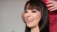 Dana DeArmond - Pre-scene BTS