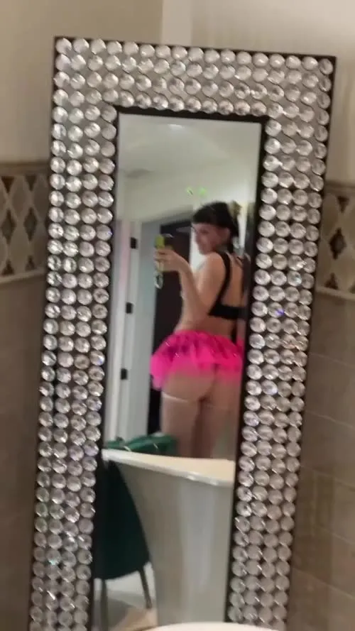 Dani Thorne - Video #69648