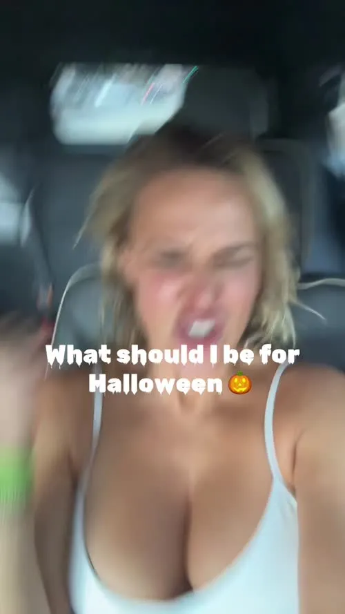 WWE Lana / CJ Perry - Video #401251