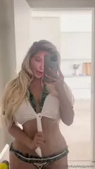 Kayley Gunner - Video