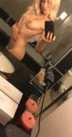 Dove Cameron - DC 017