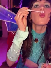Michaela Jill Murphy / Jessie Flowers - Video