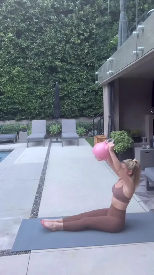 Madisyn Shipman - Video