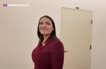 Alexandria Ocasio-Cortez / AOC - Video #326468