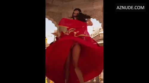 Disha Patani - Video
