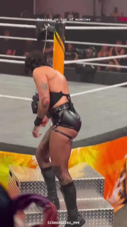 WWE Rhea Ripley - Video