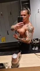 crazyxbody / musclegirlxxx - Video