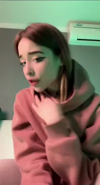 ivano4ka / ivanka.meow / incredible.cat / iv.ch3 - Video