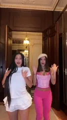 Emilia Mernes - Video