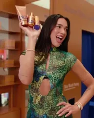 Dua Lipa - Dua - Pop up Lodon - May 2026 2