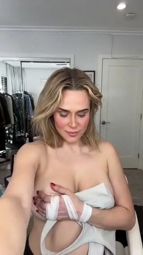 WWE Lana / CJ Perry - Video