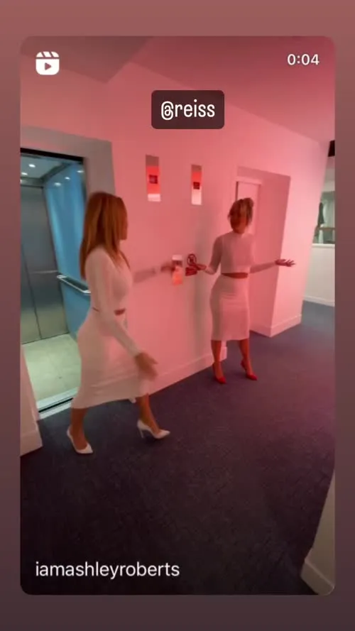 Amanda Holden - Video dashinit