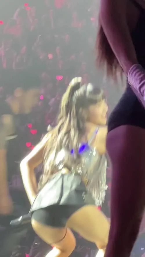 Lisa | BLΛƆKPIИK (Blackpink) - Video