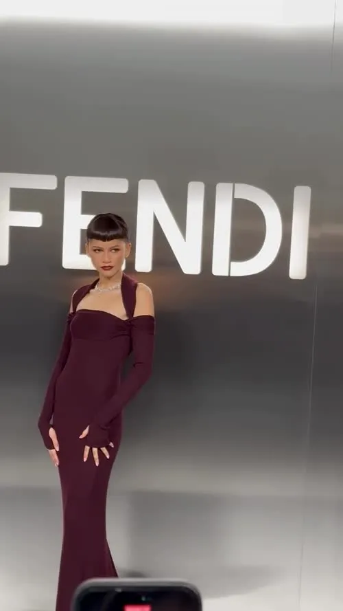 Zendaya - Video
