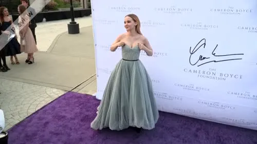 Dove Cameron - Video #322660