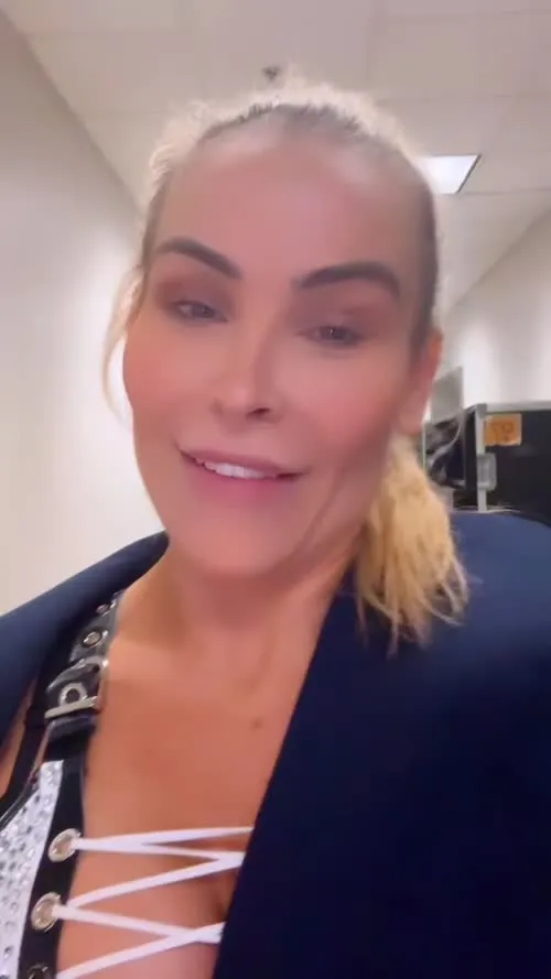 WWE Natalya Neidhart , The Boat - Video #313455