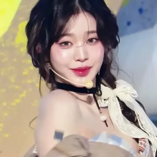 Jang Won-young / 장원영 WONYOUNG - Video