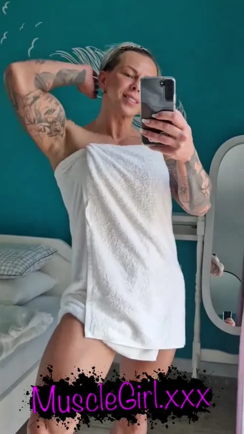 crazyxbody / musclegirlxxx - Video #274325