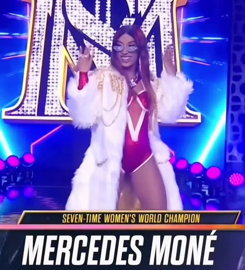 WWE/AEW Sasha Banks | Mercedes Moné - Video