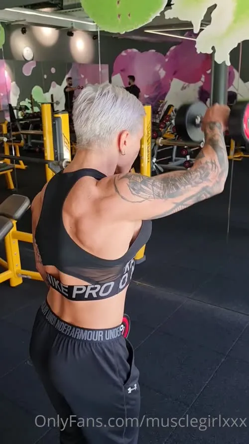 crazyxbody / musclegirlxxx - Video #135592