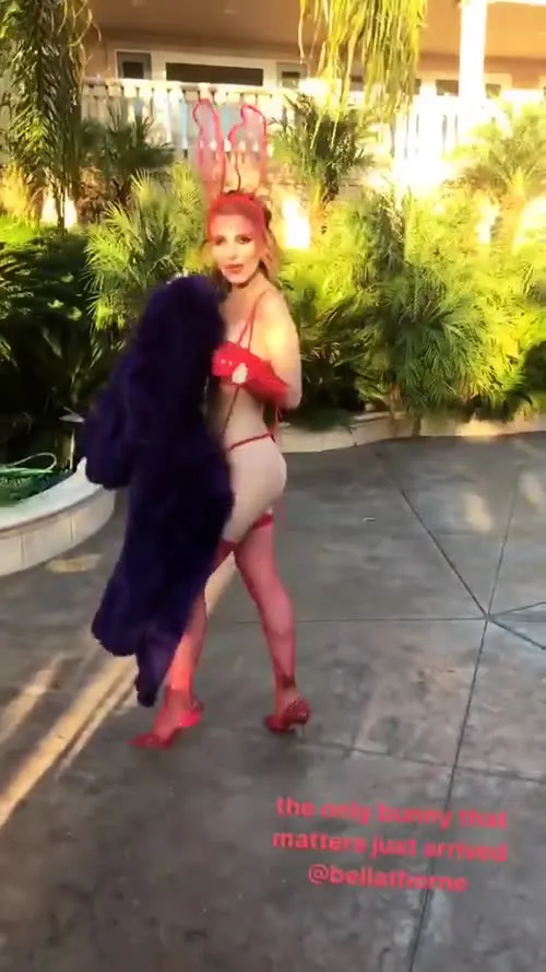 Bella Thorne - Video #418853